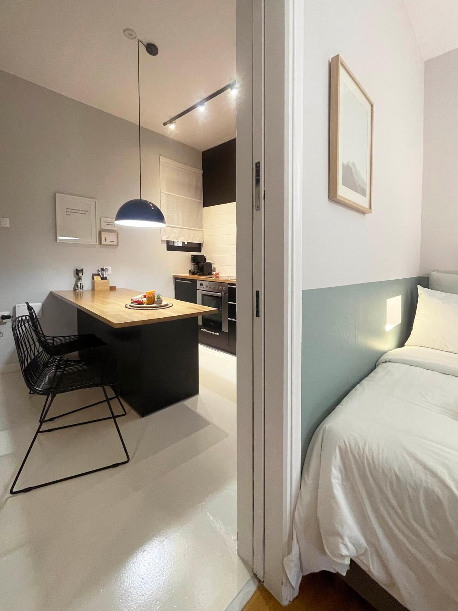 Apartamento The Cucuwow Atenas Exterior foto